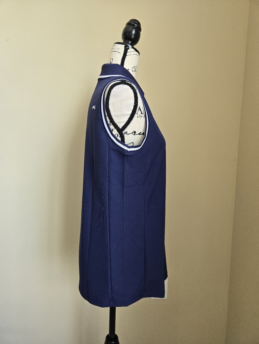 Kjus Sleeveless Polo Womens L V Neck Navy Blue Upf 50 Outdoor Golf - Picture 3 of 10